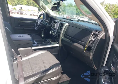 2015 Ram 1500 Sport z USA, uszkodzony, nr VIN 1C6RR6MTXFS541727